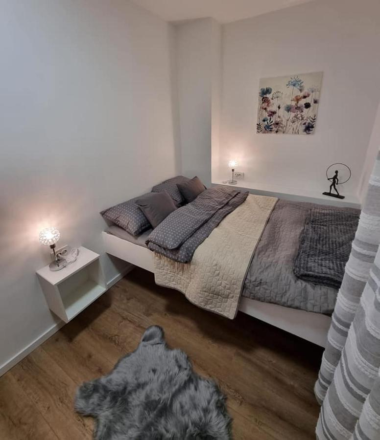 Apartman Simic Appartamento Ossero Esterno foto